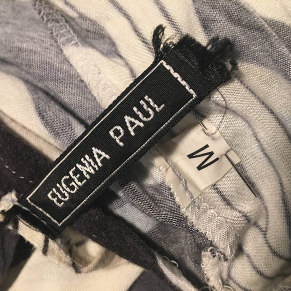 Eugenia Paul Geometric Print Asymmetrical Shirt - Picture 5 of 11